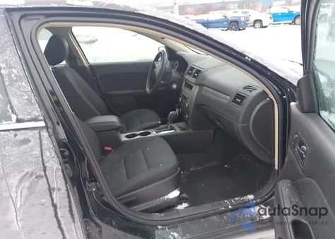 2012 Ford Fusion Se z USA, uszkodzony, nr VIN 3FAHP0HA8CR142666